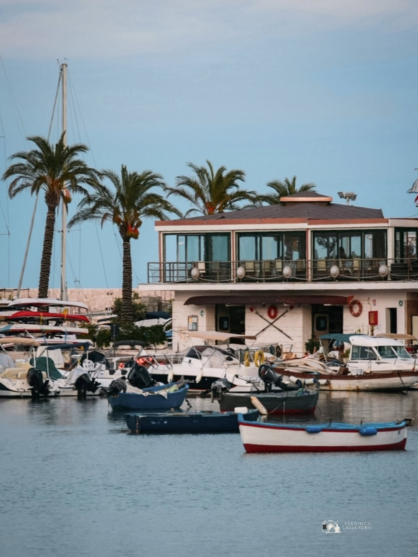 La quiete. Bari, Puglia. — foto di @vero.luna88