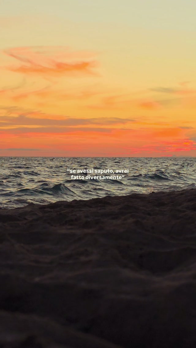 Ciao estate, sei stata torrida e tropicale, ma mi hai insegnato a rallentare e a riflettere. A realizzare… — foto di…