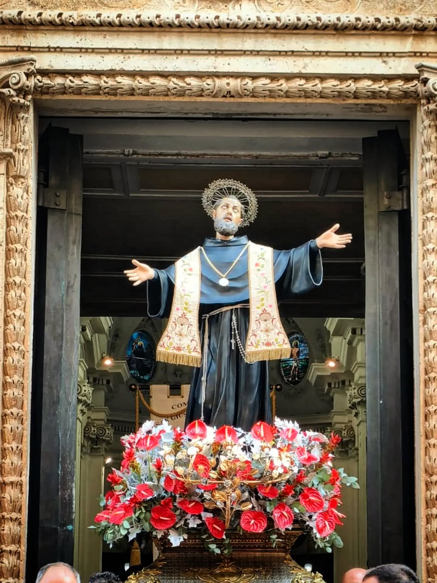 Cartoline da 📍COPERTINO Riviviamo insieme le emozioni del 18 settembre a con la grande processione e la gara… — foto di…